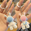 Pikkukuva 5 / 8: Space Astronaut avaimenperä sarjakuva riipus PVC avaimenperä Bunny B Blue