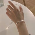 Pikkukuva 6 / 8: Kiiltävä Mobius-rannekoru, säädettävä yksilöllinen ranneke M