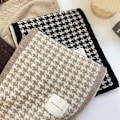 Miniatyrbild 6 av 8: Kvinnors Thousand Bird Checker Stickad Scarf för höst och vint A2