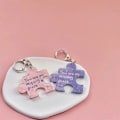Miniatyrbillede 7 af 8: You Are My Missing Piece Alfabet Pendant Puslespil nøglering Nøgle R Yellow