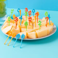 Pikkukuva 5 / 5: Sarjakuva Fruit Fork Set Party Buffet jälkiruokacocktailvoileipä A