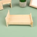 Pikkukuva 3 / 5: 1 kpl DollHouse Miniatyyri Simulaatio Sängymallin Tee-se-itse-tarvikkeet