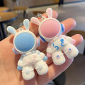 Pikkukuva 2 / 8: Space Astronaut avaimenperä sarjakuva riipus PVC avaimenperä Bunny B Blue