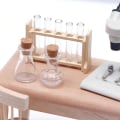 Miniatyrbilde 5 av 8: 1Sett 1:12 Dukkehus Miniatyrprøverørsmålekopp m/stativ La A 1Set