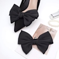 Miniatyrbilde 1 av 7: 1 par elegante bowknot sko spenne for kvinner ensfargede prikker S Black