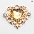 Miniatyrbild 7 av 7: 5 st NYA 21*25 mm hjärta platt legering strass knappar för kläder A13