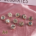 Pikkukuva 1 / 8: 10 kpl nappirintaneulasetti, set helmi strassit pin coat cot A4