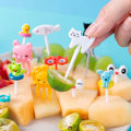 Pikkukuva 4 / 5: Bento kasvisastiat ja mini toddler hedelmähaarukat N2