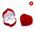 Miniatyrbilde 1 av 6: Rød hjerte form fløyel ring boks forlovelse bryllup smykker A