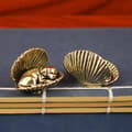 Miniatyrbilde 2 av 8: Sovende valp i skallstatue Vintage legering pølsehundfigur