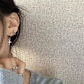 Miniatyrbillede 2 af 5: Personality Asymmetrisk Cross Stud Øreringe Til Kvinder Zircon Cro