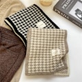 Miniatyrbild 4 av 8: Kvinnors Thousand Bird Checker Stickad Scarf för höst och vint A2