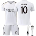 Miniatyrbild 1 av 2: 2526 Ny Real Madrid Fotbollströja med Korta Ärmar för Vuxna och Barn - Flera Stilar No.10 MODRIC No.10 MODRIC S