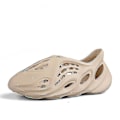 Pikkukuva 1 / 4: Nya Beach Foam Runners -sandaalit unisex Beige Beige 41