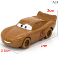 Miniatyrbilde 1 av 5: Den nye Disney Pixar Cars 3 Lynet McQueen Diecast Metall A24