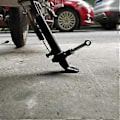Miniatyrbild 3 av 5: Universell Motorcykel Sidostödsförlängning Extra Verktygsfäste 20-23mm Enbensstöd Fotstöd (Svart)