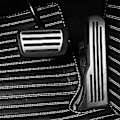 Miniatyrbilde 3 av 5: Bil Gass Drivstoff Bremse Fot Pedal Pad Deksel Trim Case For Camaro Hsv Camaro 2016 2017 2018