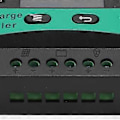 Pikkukuva 4 / 4: Aurinkolataussäädin 12V/24V Automaattinen PWM Kaksois-USB-portti aurinkosähköiselle katuvalolle 20A
