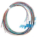 Miniatyrbilde 1 av 4: 12-tråds fiberoptisk pigtail LC/UPC Single Mode Lavt innsettingstap 1,5m