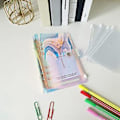 Miniatyrbillede 5 af 5: A6 Budget Binder Cover med 12 stk. 6-hullers kontantkuverter, klare løsbladsposer med farverig regnbue