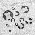 Miniatyrbild 4 av 5: 420 st E-clips, sortiment av låsringar, fjäderstål extern circlip E-clip ring för att säkra lagerkugghjul, 13 storlekar