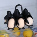 Miniatyrbilde 4 av 4: Eggestativ  Eggkopp  Eggkopp  Morsom eggkopp  Svart eggkopp  Egg oppbevaringsboks  Plastegg holder  Egg innlegg  Eggholder（6 egg）