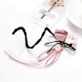 Miniatyrbilde 3 av 3: Elegant Klesklype Twist Updo Maker: Hårknuteholder og Hårstylingverktøy Tilbehør (#6)