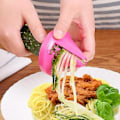 Miniatyrbild 2 av 5: Köksredskap Tratt Grönsak Rädisa Skärare Strimlare Spiralanordning