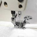 Miniatyrbild 5 av 5: 2 st T9 Universal Pressarfot Justerbar fållning och fållning 3-i-1 Multifunktionell symaskinspressarfot