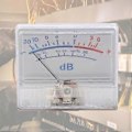Pikkukuva 2 / 5: 6V-12V Paneeli VU-mittari Lamppu Äänenvoimakkuus Vahvistin Audio DB Äänenvoimakkuus Säädettävä Taustavalo