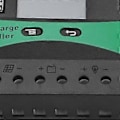 Pikkukuva 4 / 4: 12V/24V Aurinkolataussäädin Aurinkosähköinen Latausohjain Kahdella USB-portilla 40A