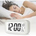 Miniatyrbillede 1 af 5: Hvid digitalt trådløst batteridrevet vækkeur med dato, temperatur, smart sensorlys, 12/24 timer, SChristmasze til soveværelser, Offi