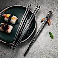 Pikkukuva 3 / 3: 5 Paria Laserilla Kaiverrettua Alloy-Syömäpuikkoja, Liukumattomat, Uusiokäyttöiset Sushi-Puikot