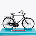 Miniatyrbild 3 av 10: Simulering 1:8 Monterbar 28-ekrad cykelmodell i legering, klassisk retro roterande barnleksaksornament