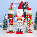 Miniatyrbild 1 av 2: Jultomte Snögubbe Nötknäppare Prydnad Trä Nötknäppare Soldat Jul Bordsdekoration Traditionell Festlig Heminredning