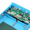 Miniatyrbild 4 av 8: Extern Backup-laddare, portabel batterilåda med stor kapacitet, strömdisplay och intelligent automatisk avstängning, trådlös laddningsfunktion, för