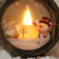 Miniatyrbilde 3 av 4: Rund Retro LED-lys i lite glass med plastelementer - Juledekorasjon for hjemmet med bronse snømann