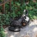 Miniatyrbillede 8 af 8: Havefigur til haven - Legende katteskulptur (1 stk*Kattepynt) Sort kat i liggende stilling 1