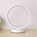 Miniatyrbilde 7 av 9: Slank Moderne LED-Nattlampe: Allsidig & Stilig Bordbelysning for Hjem og Soveromsinnredning