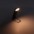 Miniatyrbillede 10 af 10: Ultratynd USB-opladelig Klips-på-boglampe: 3 Lysstyrkeindstillinger, Alsidig Mini Læselampe i Sort