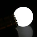 Miniatyrbild 3 av 3: 2W E27 LED-lampa med flera färger - Rund, perfekt för hem, barer och butiker i vitt och olika färger