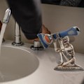 Miniatyrbillede 5 af 5: Halloween Skelet Penalhus: Penholder Display Stand Sku,ZQKLA