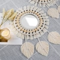 Miniatyrbillede 3 af 7: Boho Macrame Vægspejl med Frynser og Træperle Fjederpen, ZQKLA