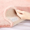Pikkukuva 5 / 5: Pehmeä ja pörröinen matto olohuoneeseen, liukumaton