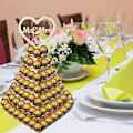 Miniatyrbild 8 av 8: Miljövänligt Chokladställ i Trä, Med Kärleksfull Hjärtformad Design Säkerställer Hög Stabilitet Och Bred Användning, Enkel Montering För Bröllopsdekorationer Eller