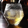 Miniatyrbild 4 av 5: Handgjord Japansk Hammad Whiskyglas i Värmebeständigt Kristall