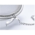 Miniatyrbillede 4 af 5: Rustfrit Stål Te Bold Mesh Te Infuser Med Forlænget Kæde Hængsel Til Brygning Løse Blade Te Og Krydderier & Krydderier 2 Stk