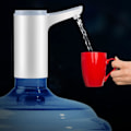 Miniatyrbilde 4 av 4: Vannflaske Dispenser Pumpe Oppladbar Elektrisk Vanndispenser Bryter Bærbar Vanndispenser For Camping