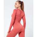 Miniatyrbillede 3 af 4: Röd seamless Crop Top långärmad Red M
