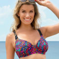 Pikkukuva 4 / 4: WIKI Capri Pink Fullcup Bikinitopp MultiColor D70
